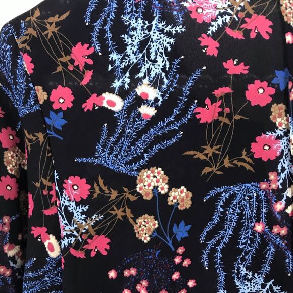 Collective Concepts Floral Print Blouse - Picture 9 of 9
